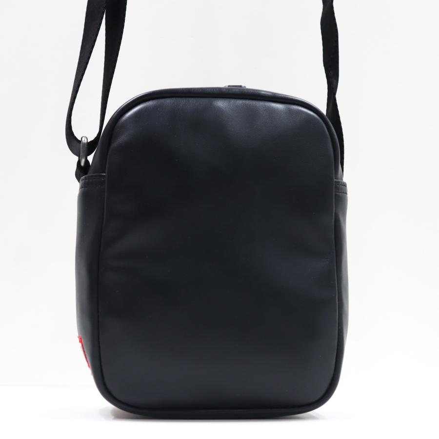 【美品】ディーゼル DIESEL VERTYO ショルダーバッグ ビックロゴ DIESEL（ディーゼル） 【並行輸入品】ディーゼル ミニショルダーバッグ