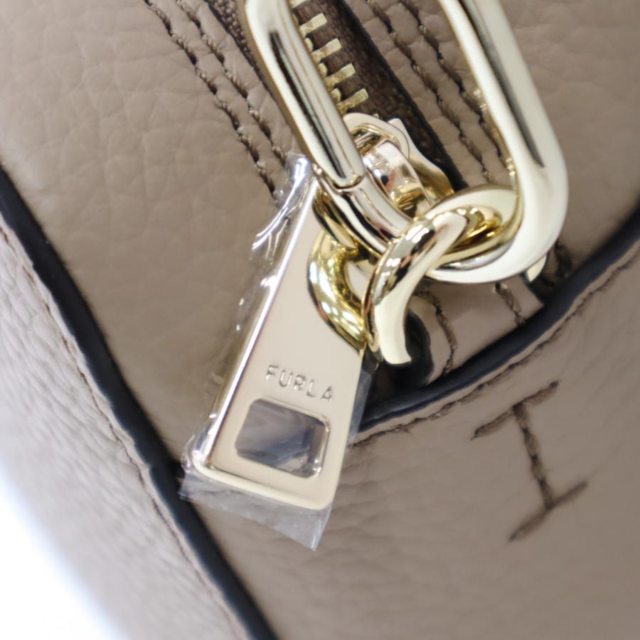 FURLA フルラ ショルダーバッグ グレージュ クロスボディ ミニ FURLA フルラ ショルダーバッグ グレージュ クロスボディ ミニ