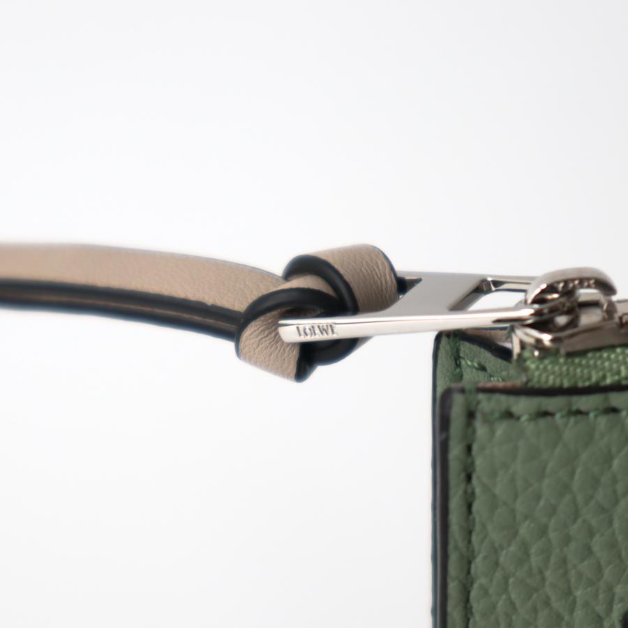 【新品未使用】LOEWE ロエベ アナグラム ＆カードホルダー LOEWE（ロエベ） 【並行輸入品】LOEWE アナグラム 財布 コインカード