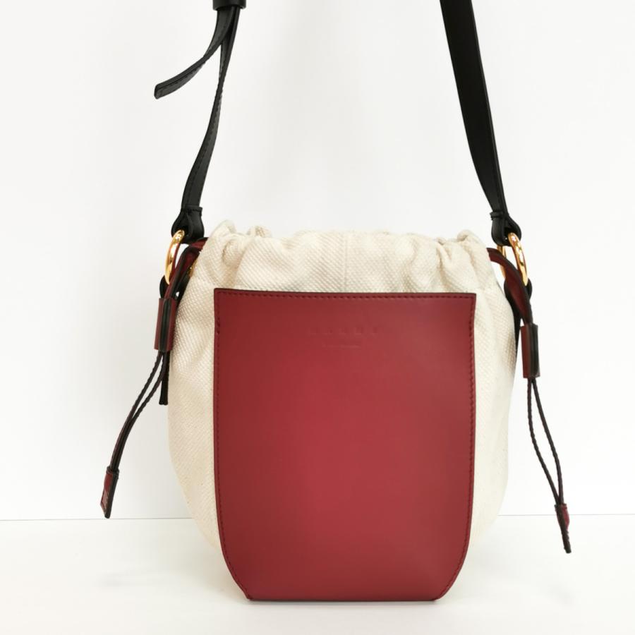 MARNI マルニ 巾着ショルダーバッグ カットワークデザイン MARNI マルニ 巾着ショルダーバッグ カットワークデザイン