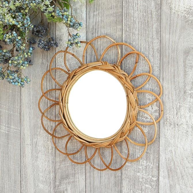 イタリア製 花彫刻の楕円形鏡 イタリア製 額絵 花 楕円 グリーン｜Q833600790 | イタリア家具