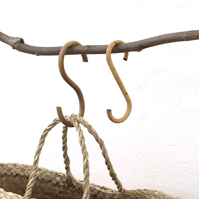 アラログs字フック 中 クレエ アンティーク おしゃれ Sカン 籐 ラタン 木製 フック Diy ナチュラル Cr Mercadoメルカド かご収納雑貨の店 通販 Yahoo ショッピング