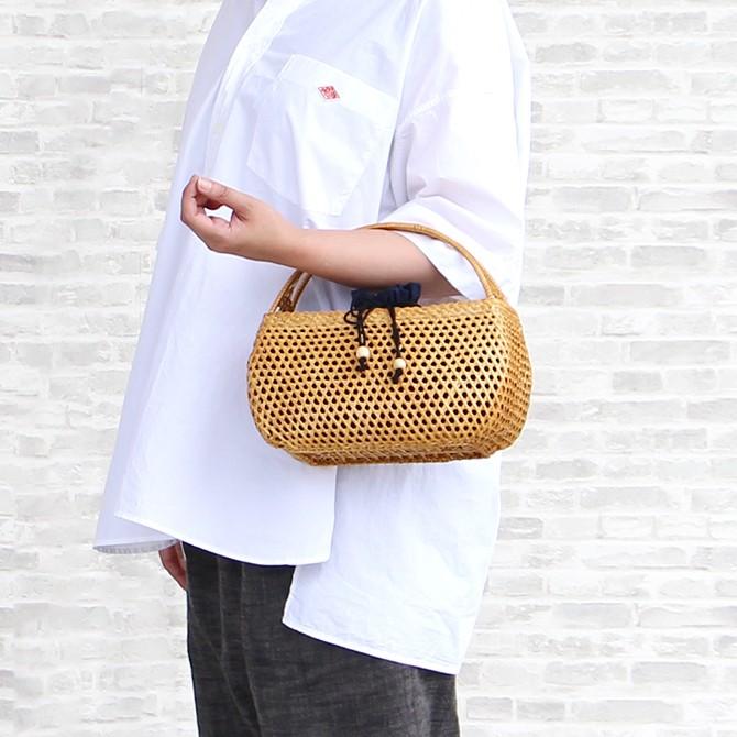 ベトナムラタン製 アジアン 半月型かごバッグ 巾着付き ベトナム カゴ