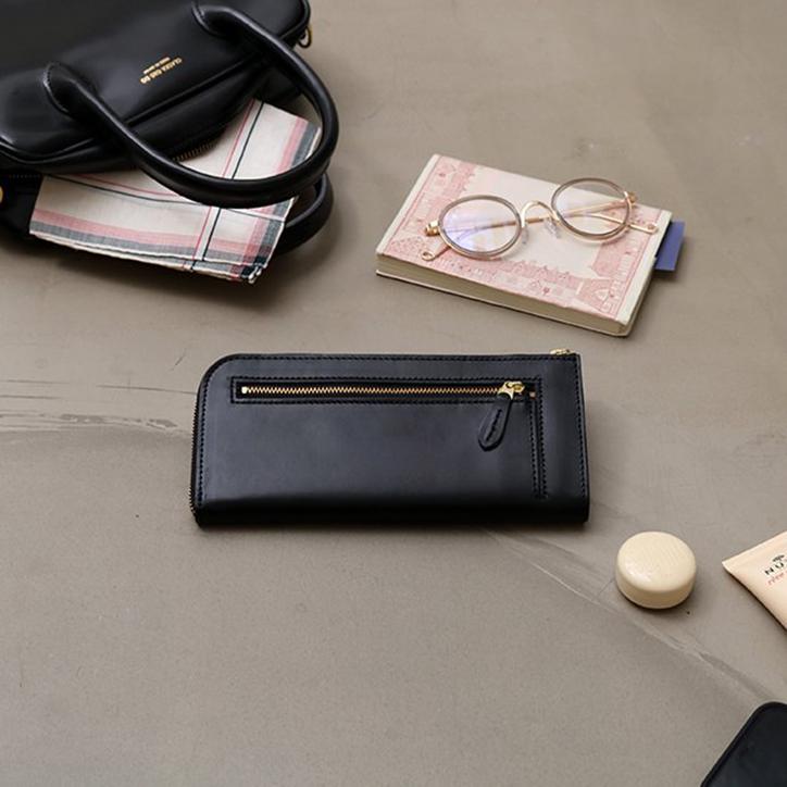 新品未使用 )) CLASKA レザー 財布 楽天市場】CLASKA クラスカ SQUARE WALLET スクエア ウォレット