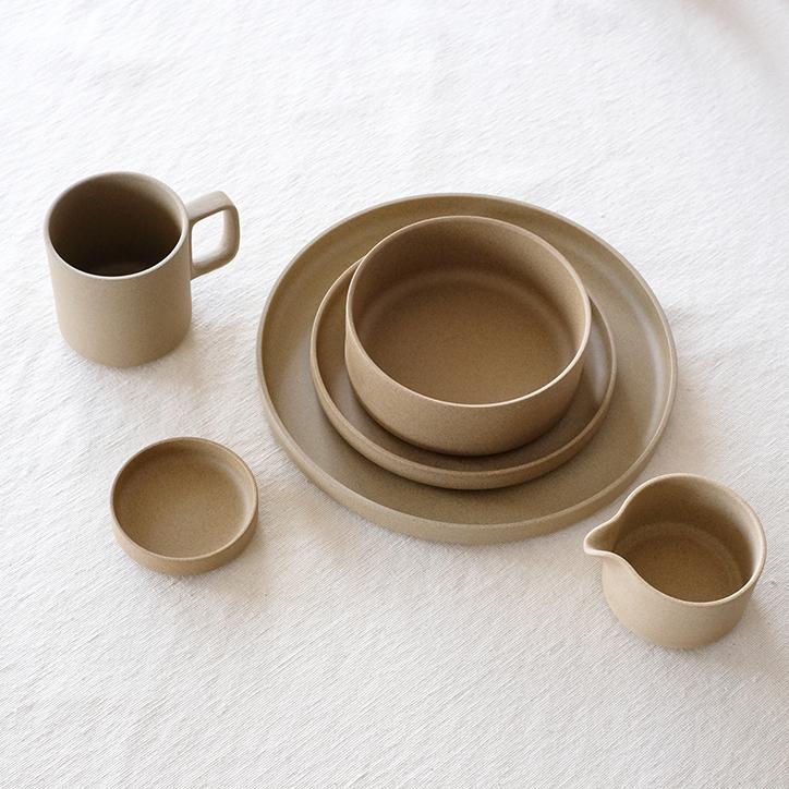 HASAMI PORCELAIN 磁器皿 3枚セット ベージュ ハサミポーセリン HASAMI PORCELAIN（ハサミポーセリン） 食器 皿 波佐見焼 北欧