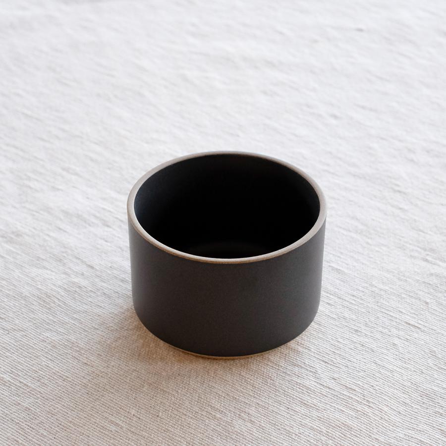 ま*ん様 HASAMI PORCELAIN黒 陶器製食器 ペア3セット 乙なもの】食卓を