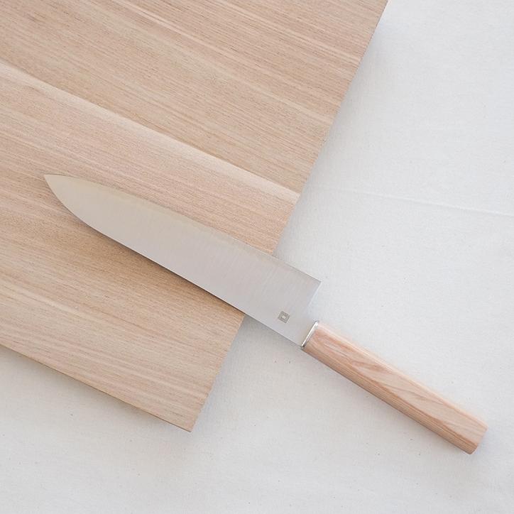 三徳包丁　ゆり ゆり 三徳包丁 -女性の手にやさしく軽量＆見た目の良さも切れ味も