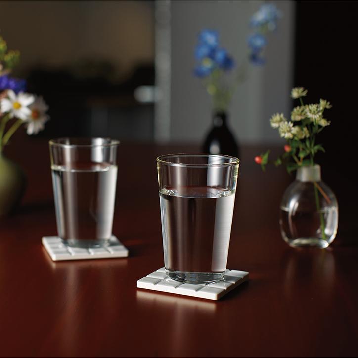 確認( ˶ˆ꒳ˆ˵ )四角皿(中)♡コースター♡オーダー受け付け 楽天市場】プレート 21.5cm 角皿 肉皿 saraet 磁器 （ 食洗機