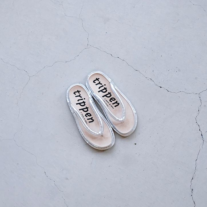 trippen trippen(トリッペン) ZORI 草履 レザートングサンダル trippen trippen(トリッペン) ZORI 草履 レザートングサンダル