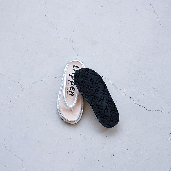 trippen trippen(トリッペン) ZORI 草履 レザートングサンダル trippen trippen(トリッペン) ZORI 草履 レザートングサンダル