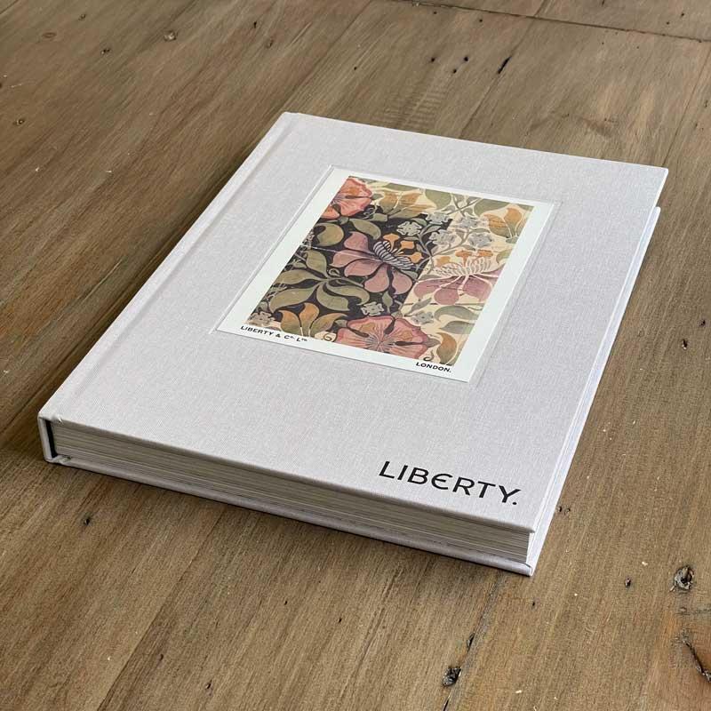 LIBERTY.（リバティ） アーカイブブック LIBERTY PRINT リバティ