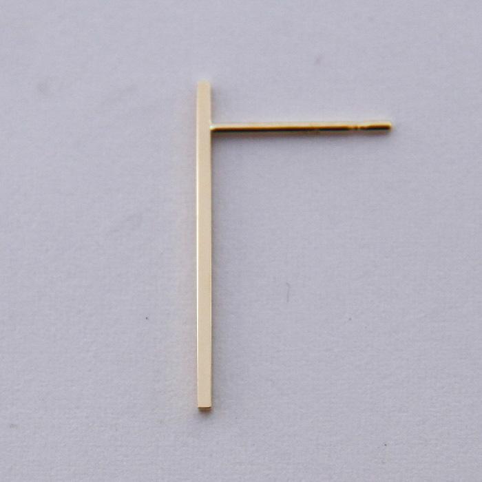 ピアス レディース バー スタッド K18 18K 18金 ゴールド 片耳用 片方 1個 シンプル ポストピアス 華奢 女性 おしゃれ 送料無料の画像