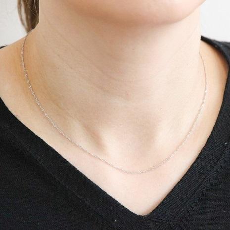 ネックレス チェーン スクリュー プラチナ Pt850 0.18φ×1.0mm幅