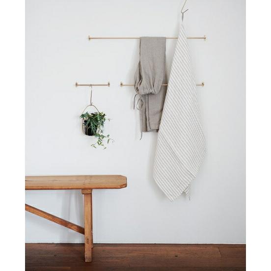 新品未使用正規品新品未使用正規品タオルハンガー タオルバー L ネジ