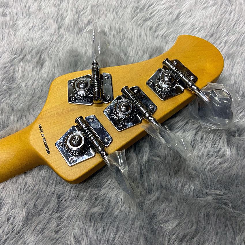 Sterling by MUSIC MAN エレキベース STINGRAY CLASSIC RAY24CA OWH