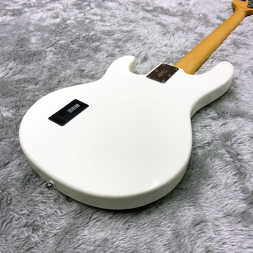 Sterling by MUSIC MAN 5弦ベース STINGRAY CLASSIC RAY25CA OWH