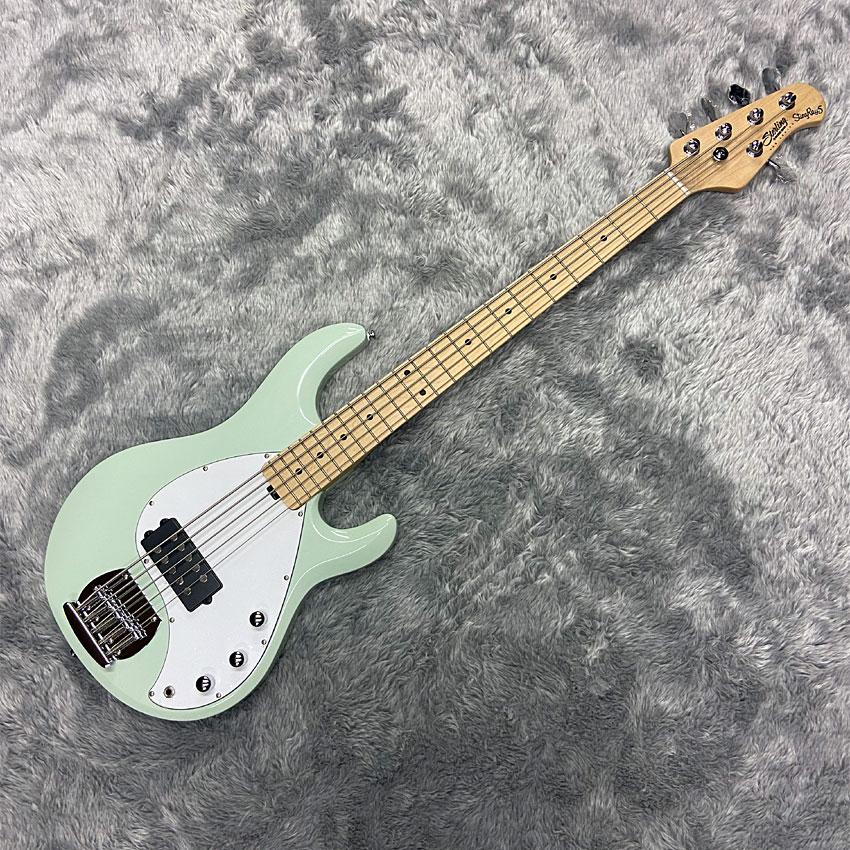 ミュージックマン　スターリン　sterling 5弦　ベース　程度良好　ケース付 STERLING by Musicman STINGRAY RAY5 MG 5弦ベース初心者12点