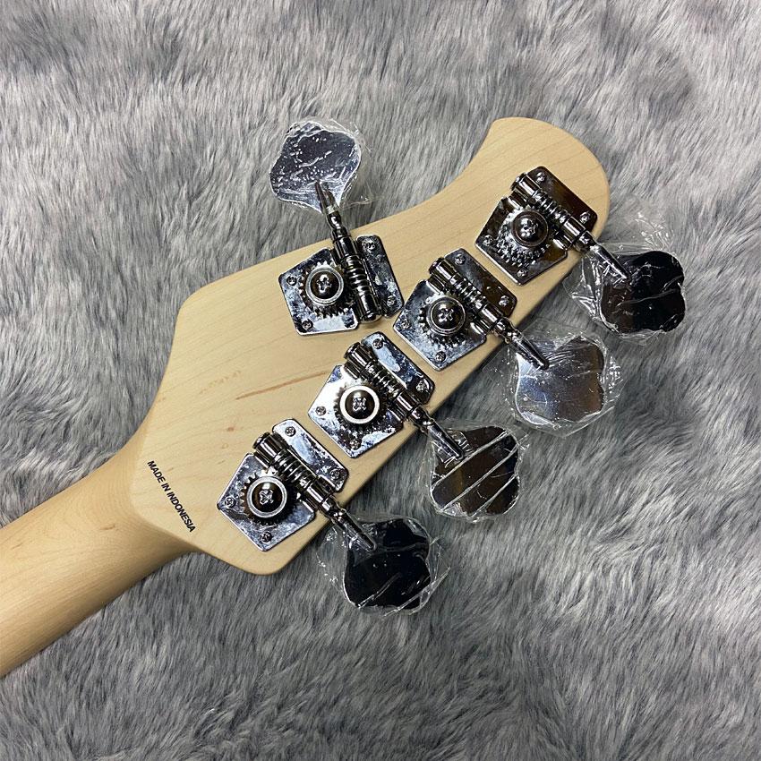 MUSICMANStingRay5HH 2020年製 llic Gold 1400911_r1.jpg