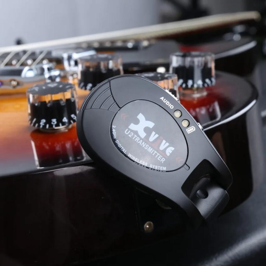Xvive XV-U2 Black デジタル・ワイヤレス システム XVIVE XV-U2 ワイヤレス・ギターシステム 高音質・軽量
