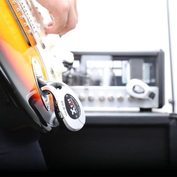 Xvive デジタルギターワイヤレスシステム XV-U2 シルバー U2 : 福山