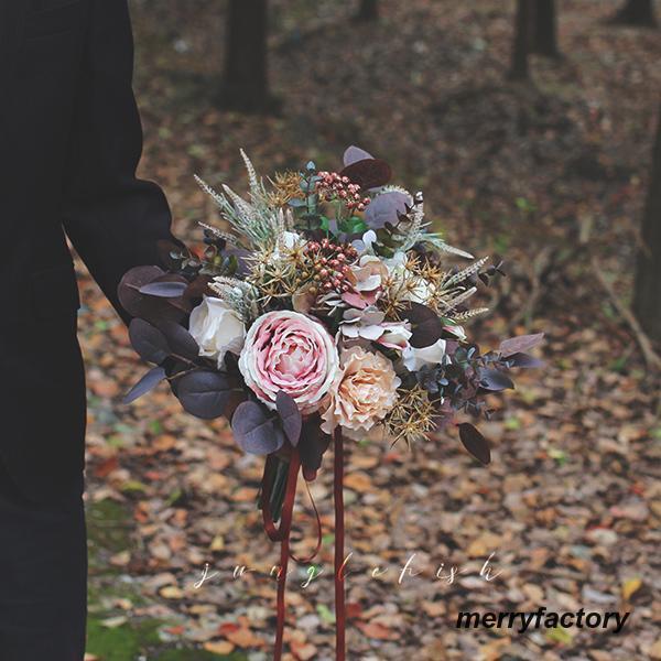 海外品 ◆ウエディングブーケ 結婚式 ローズ 造花 ウェディング用 アレンジメント 花嫁 披露宴 安い 手作り キット ブライダルブーケ ジュエリー 【2366889248】(12974円)
