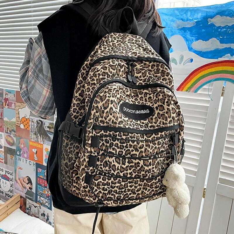 リュック a4 pc ヒョウ柄 リュックサック 通学 軽い 防水 大容量 多