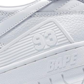 A BATHING APE BAPE STA ホワイト スニーカー A BATHING APE BAPE SK8 STA 3 M 1I70191010 メンズ ホワイト 白