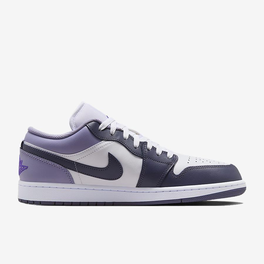 NIKE エアジョーダン 1 LOW 553558 バッシュ　27cm Nike Men's Air Jordan 1 Low Basketball Shoes, White Blue Grey, 8
