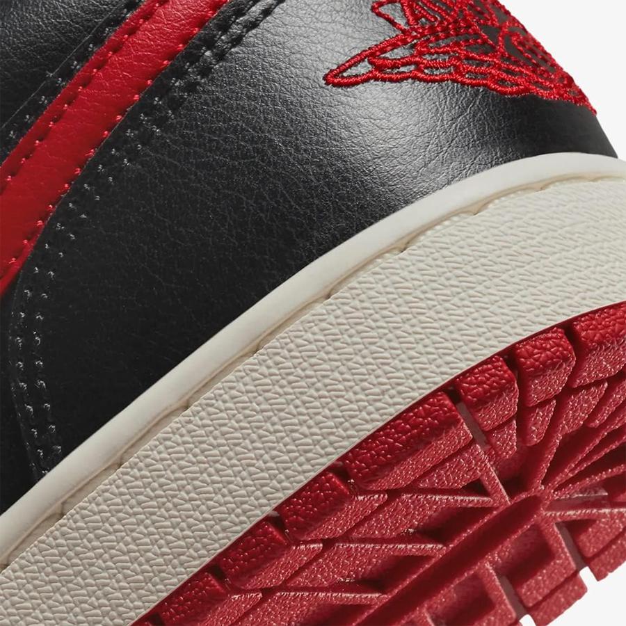 エア ジョーダン 1 NIKE AIR JORDAN LOW DC0774 061 WMNS レッド エア ジョーダン 1 NIKE AIR JORDAN LOW DC0774 061 WMNS レッド