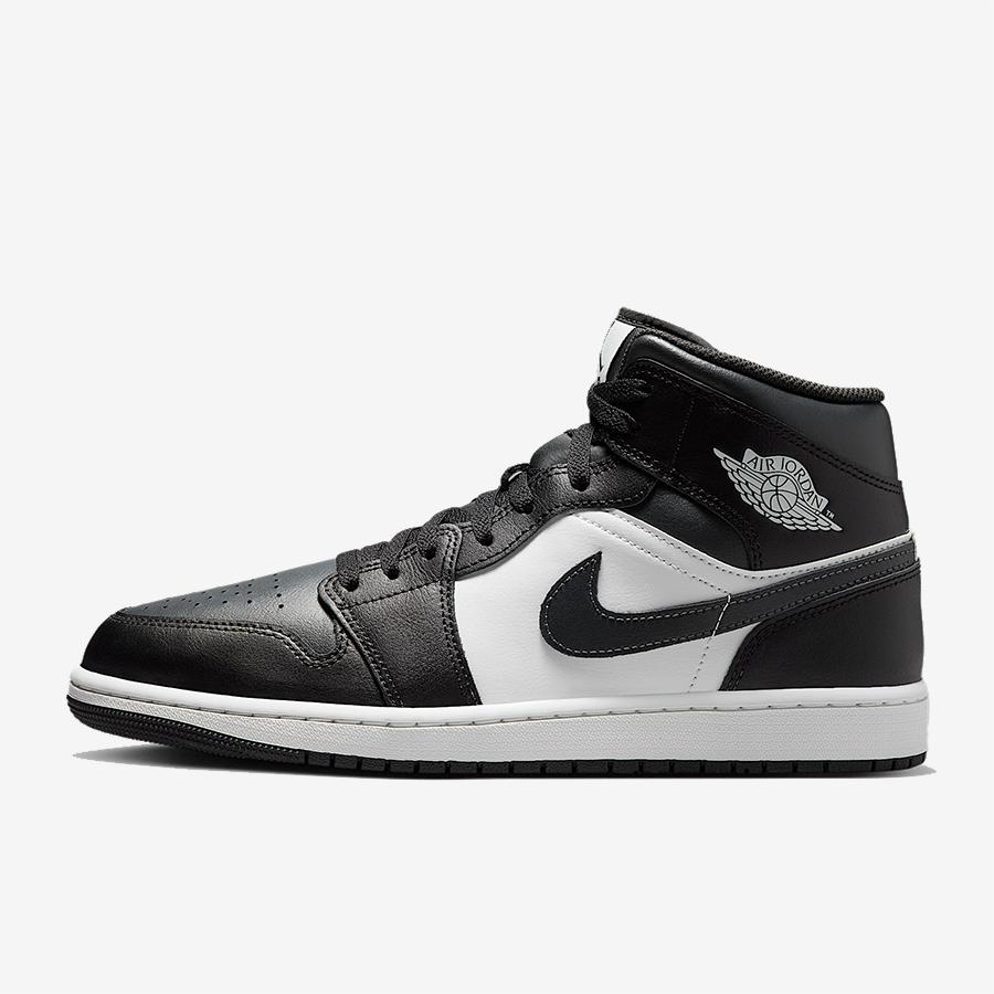 ナイキAir Jordan ブラック シューズ 26センチ エア ジョーダン 1 NIKE AIR JORDAN MID DQ8426 010 ブラック 黒