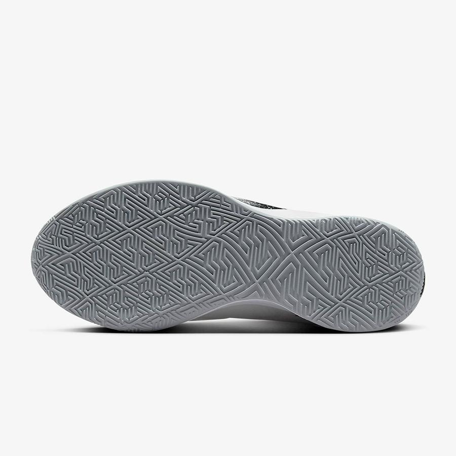 NIKE（ナイキ） NIKE GIANNIS FREAK 6 EP FJ7807 102 メンズ ホワイト