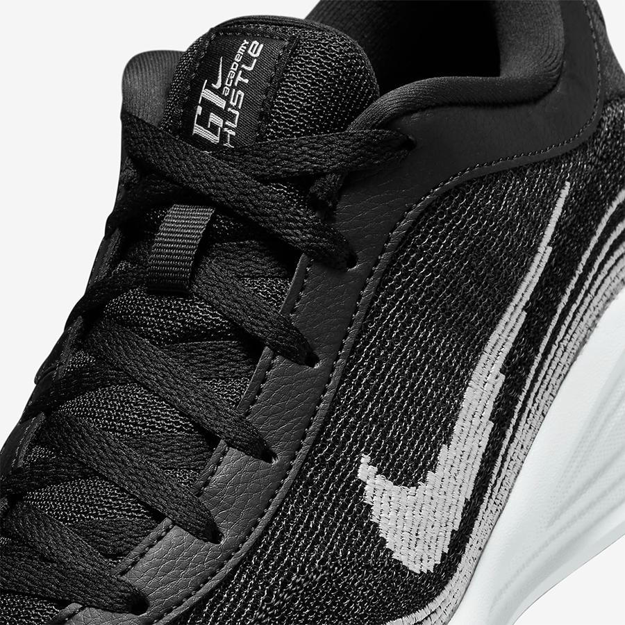 GT ハッスル　ナイキ　バッシュ ナイキ（NIKE）（メンズ、レディース）バスケットシューズ バッシュ