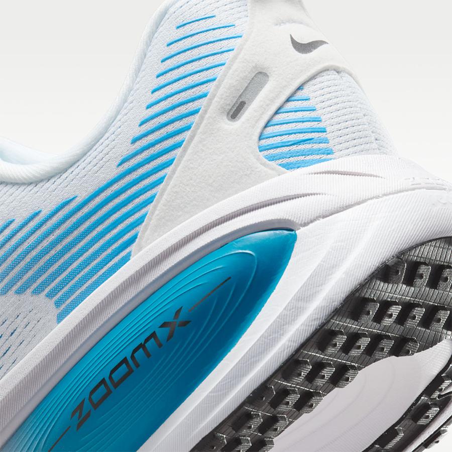 ズーム ボメロ NIKE ZOOM VOMERO 18 HM6803 109 ホワイト 白 ブルー 青