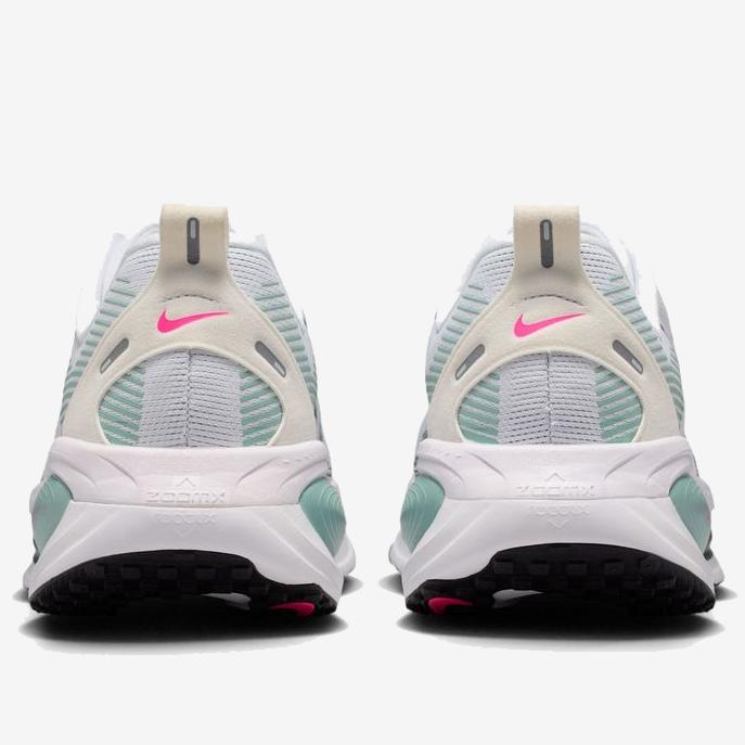 ズーム ボメロ NIKE ZOOM VOMERO 18 HM6803 110 ナイキ メンズ