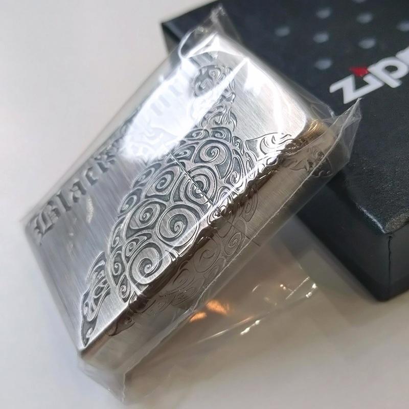 訳アリ特価 在庫限り　ZIPPO ブラック＆シルバー　タートル（亀）　タトゥーパターンをサイドまでエッチング　 | ZIPPO | 02