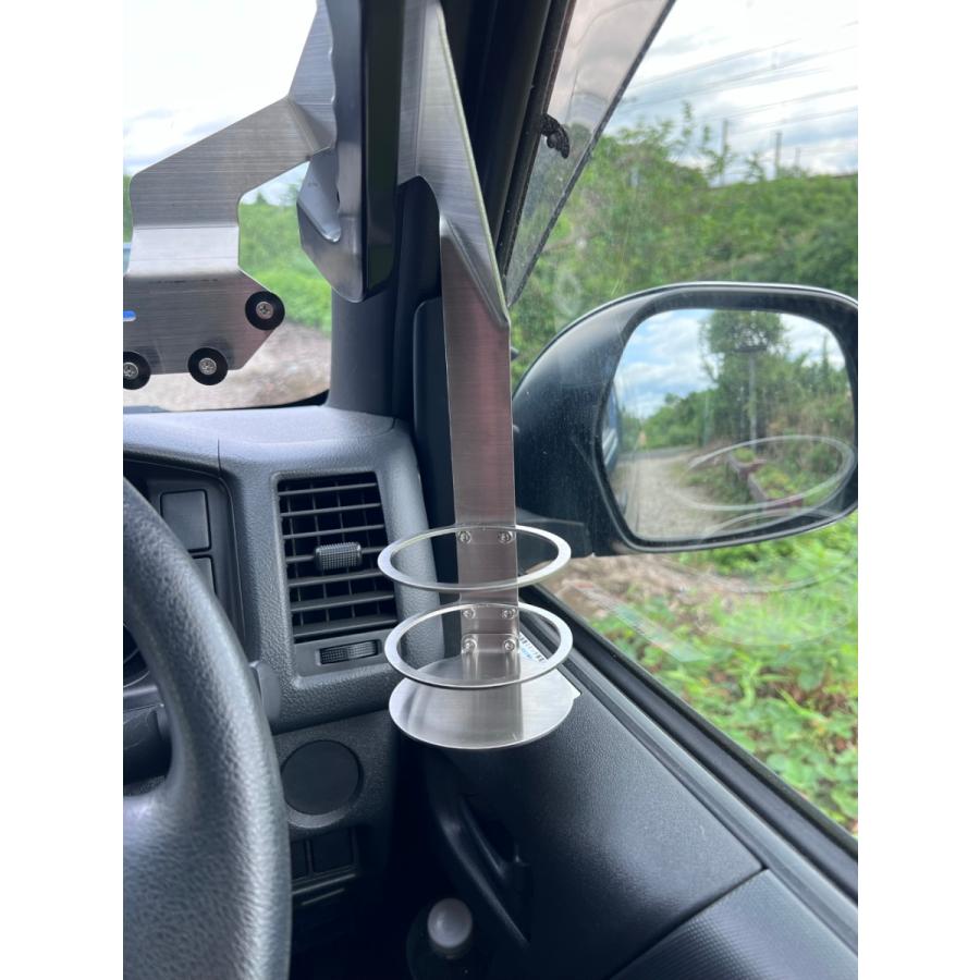 ハイエース 200系 ドリンクホルダー 運転席 ステンレス : メタル