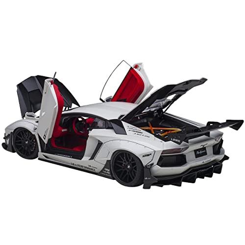 Toy Cars Lambo Liberty Walk LB-Works White Metallic with Carbon Hood 平行輸入｜metamarketh｜02