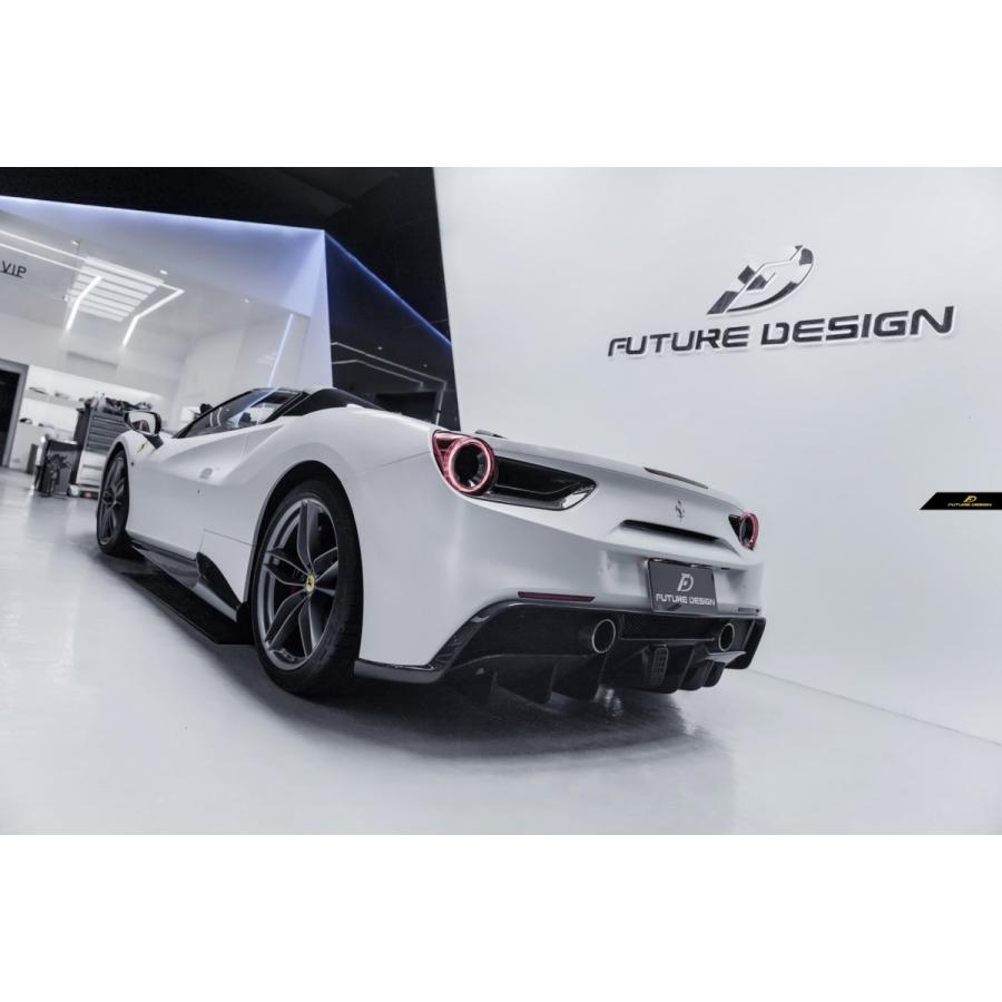 Ferrari フェラーリ 488 リアバンパー用リアディフューザー スポイラー