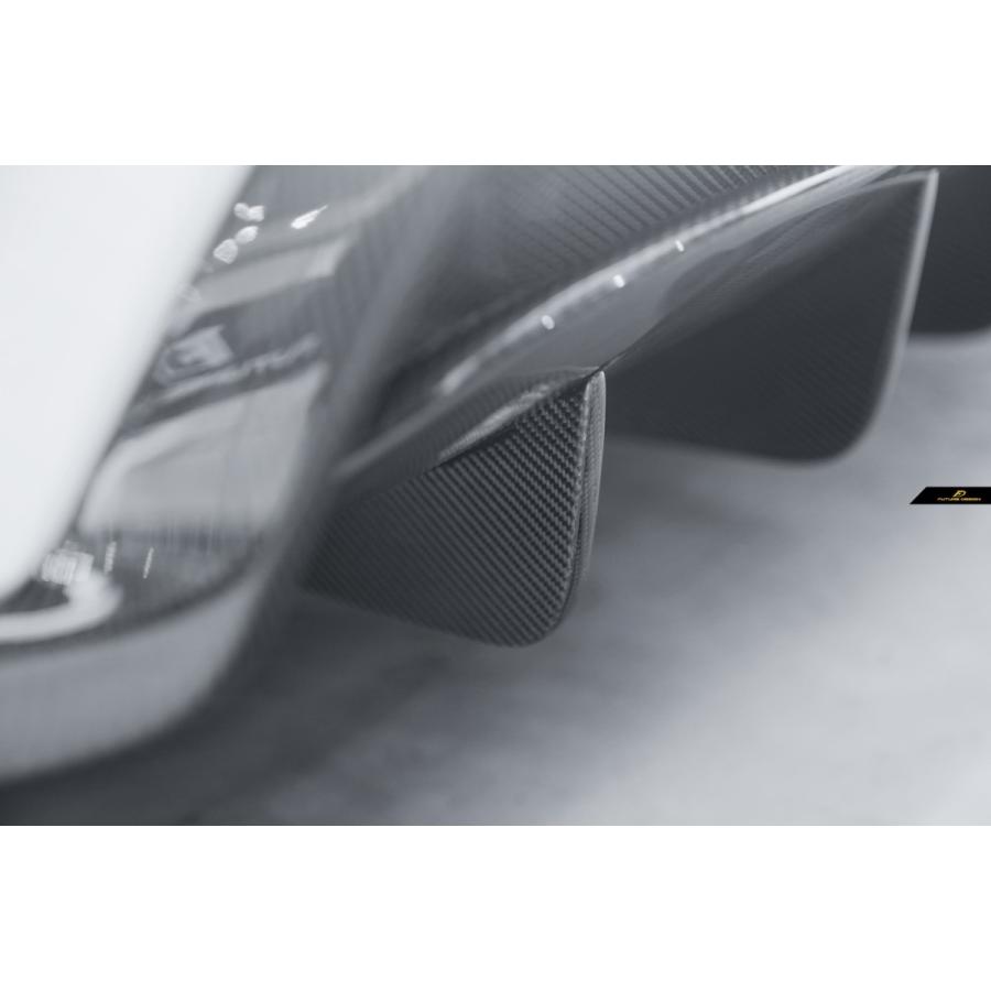 Ferrari フェラーリ 488 リアバンパー用リアディフューザー スポイラー