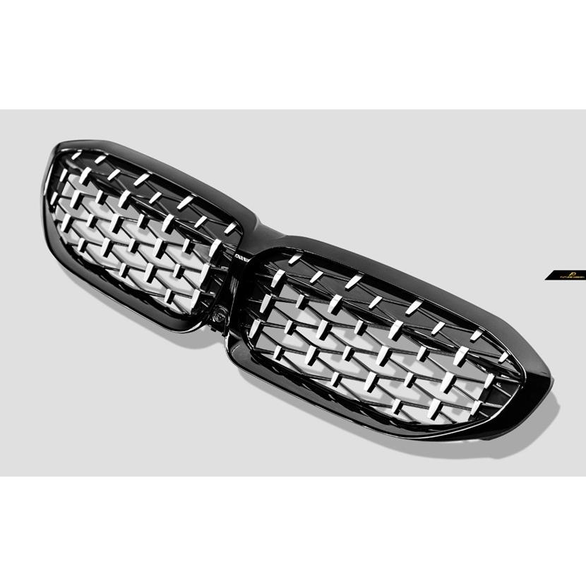  フロントグリル　G20 G21前期用　塗装済み　新品 BMW G20 G21 3シリーズ 前期用 新型 ダイヤモンドデザイン 艶有