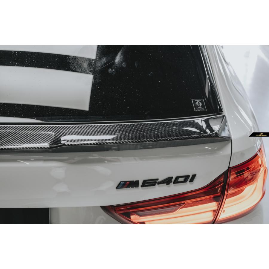 FUTURE DESIGN 正規品】BMW 5シリーズ G31 ツーリング トランク用 リア