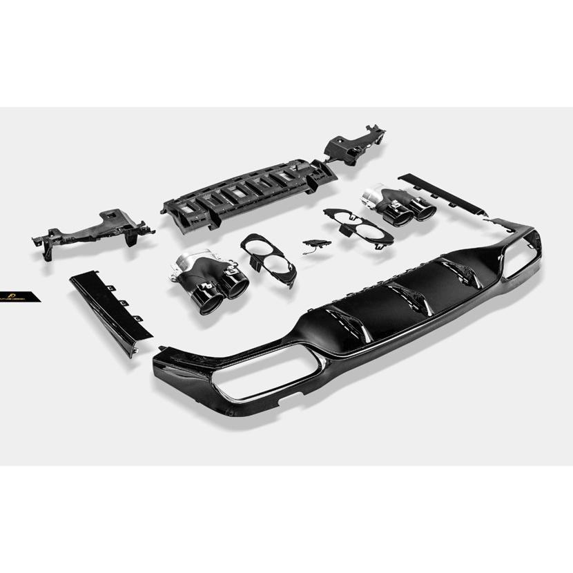 BENZ ベンツ E-Class W213 AMGリアバンパー用改造型 E53 ルック