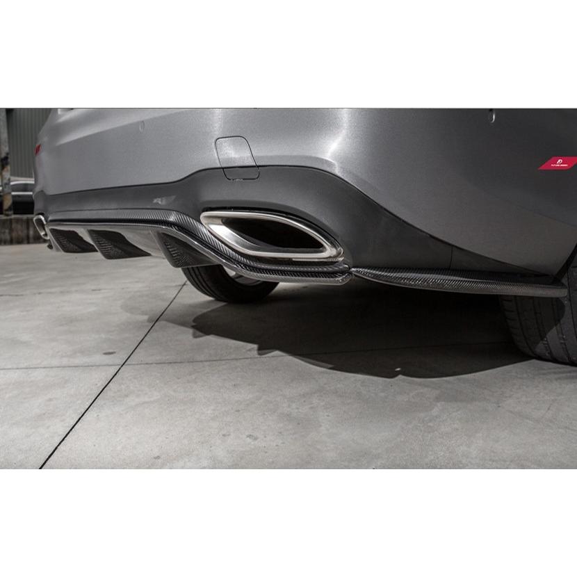 BENZ ベンツ Eクラス W213 AMGバンパー用リア ディフューザー E200