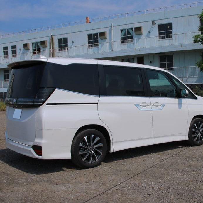 ヴォクシー 90系 ノア 90系 スライドドアガーニッシュ【E20d】 楽天市場】GZArea 新型ヴォクシー90系 ノア90系 スライド