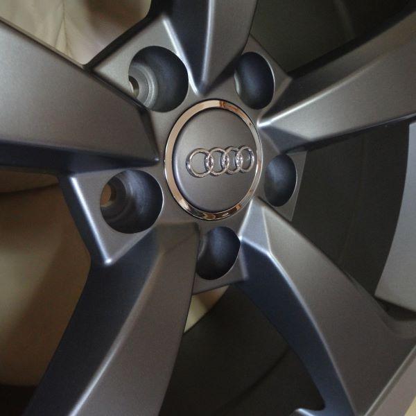アウディ対応 A5612 Q7 4M系 (8.5J+35 112×5H) (19インチ,ポリッシュグレー,ホイール,1台分)の画像