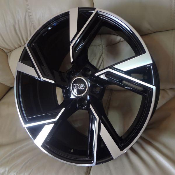 ⭐️完成品⭐️ アウディ A4/S4(B9，8W系)，TT/TTS(FV，8S系)対応 A5667(245/35R19) (19インチ，ブラック／ポリッシュ，ホイール，タイヤ，1台分) 【CE1897839522】(67804円)