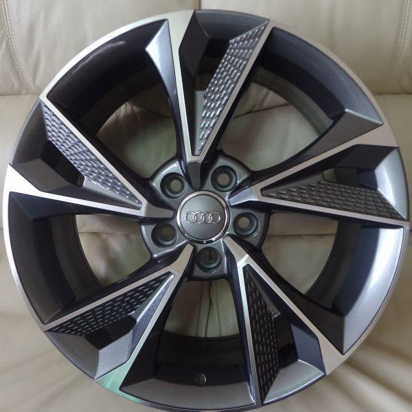 ★11時間以内発送★美品 アウディ Q5(8R、FY系)対応 A5671(255/45R20) (20インチ，ポリッシュグレー，ホイール，タイヤ，1台分) 【BCD3172506318】(113344円)