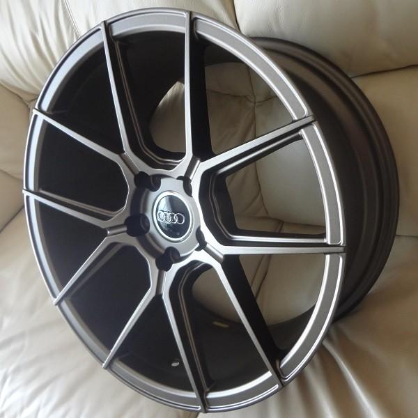 アウディ 純正ホイール 夏タイヤ 235/50r18 - タイヤ、ホイール