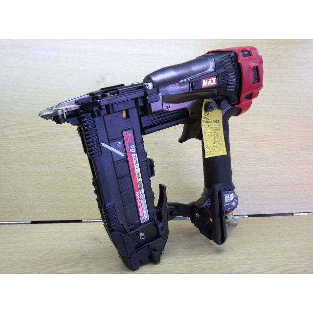中古美品 マックス MAX 50mm高圧フロアネイラ HA-50F3(D) 新でん 中古美品 マックス MAX 50mm高圧フロアネイラ HA-50F3(D) 新でん