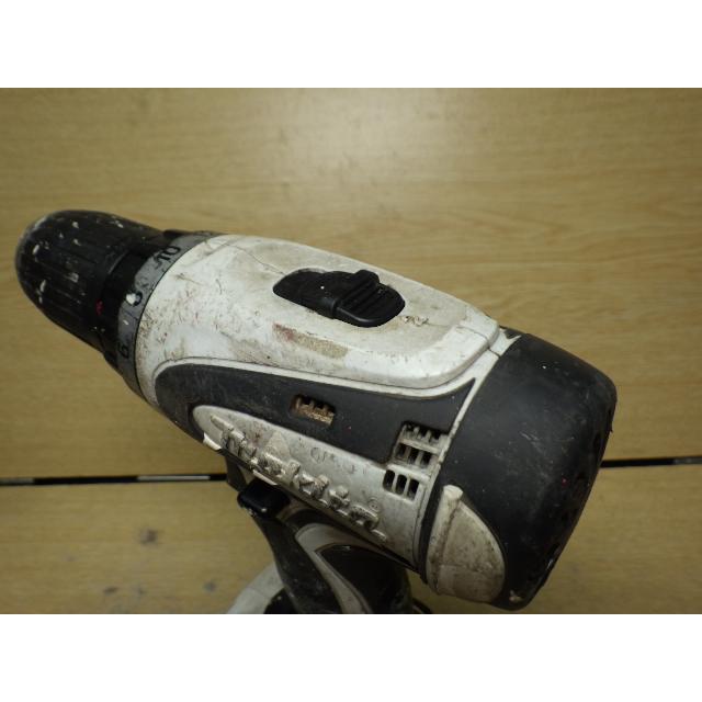 中古 マキタ makita 14.4V充電式ドライバドリル DF440D 新でん